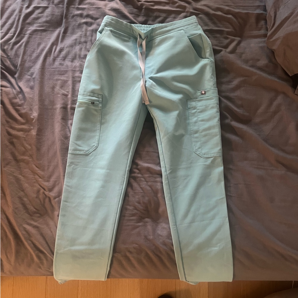 Figs pants